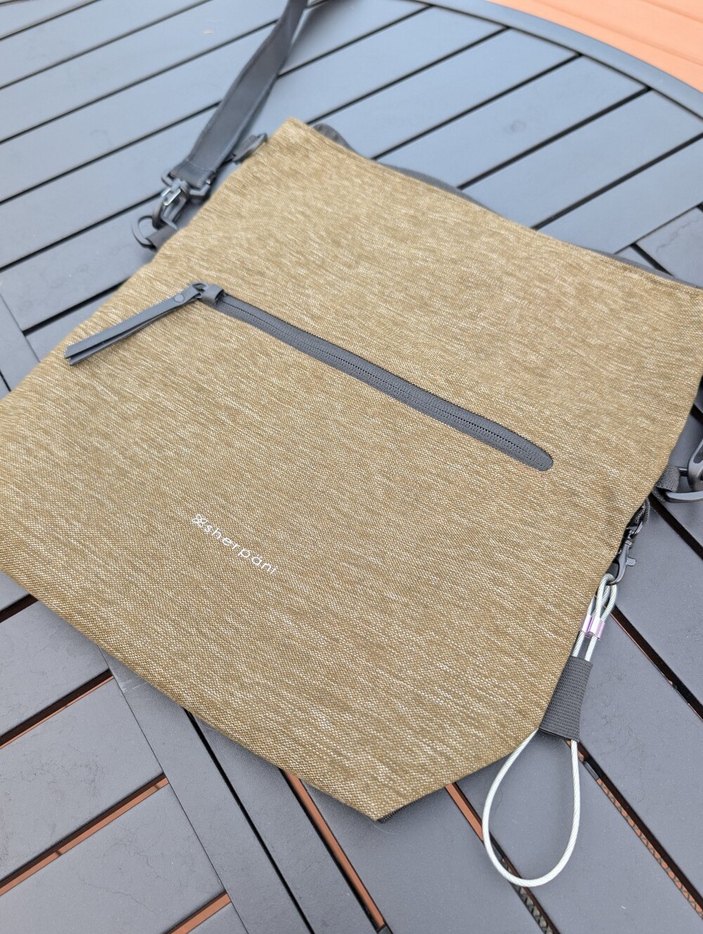 Sherpani Olive Green and Black Foldover Crossbody